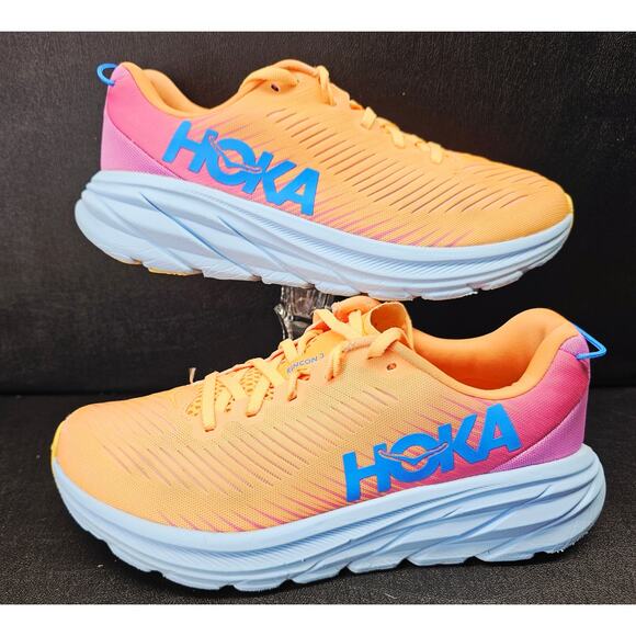 Hoka One One Shoes - Hoka Women 7.5 Comfy footwear